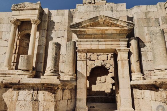 Detail Kulissenzugang im Südltheater ein Amphitheater in Jerash Gerasa Jordanien