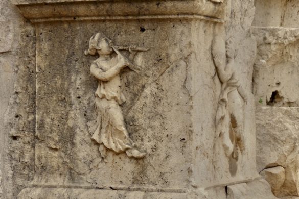 Ornamente Detail im Nordtheater_Amphitheater in Jerash Gerasa Jordanien