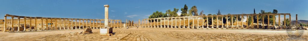 O Fórum Oval de Jerash, Jordânia Panorama do Fórum Oval de Jerash, Jordânia