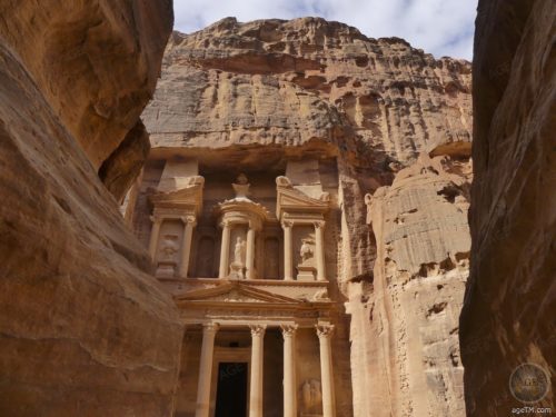 Petra Jordanien UNESCO-Welterbe Siq Schatzhaus des Pharao Khaze al-Firaun Jordan