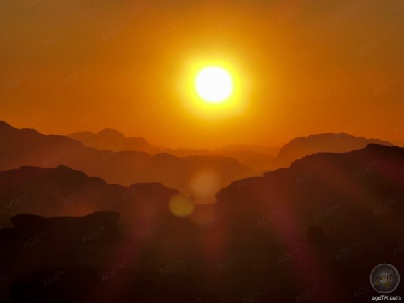 Coucher de soleil dans le désert du Wadi Rum, Jordanie UNESCO World Heritage
