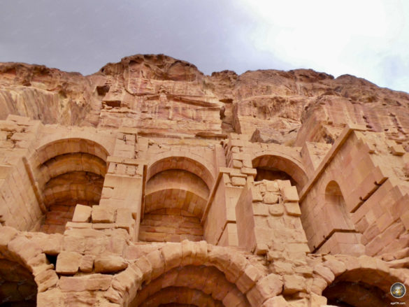 Blick zum Urnengrab Petra Jordanien UNESCO Weltkulturerbe