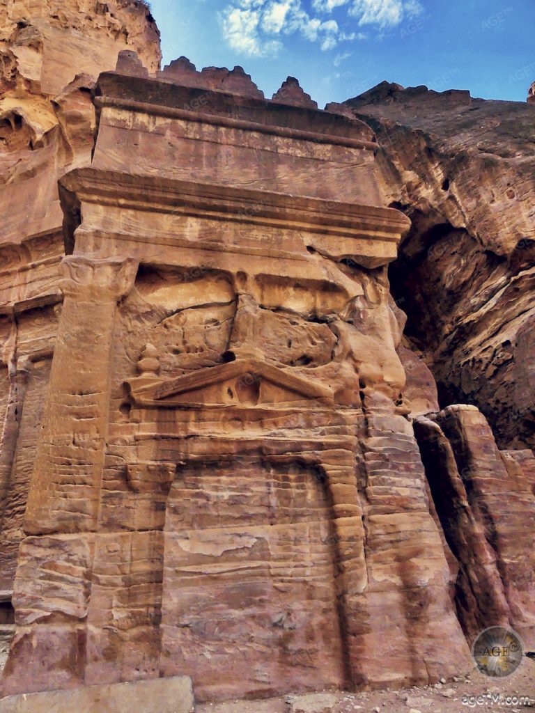 Rua das Fachadas em Petra Jordânia Rua das Fachadas da Torre do Enterro Petra Jordan, Patrimônio Mundial da UNESCO
