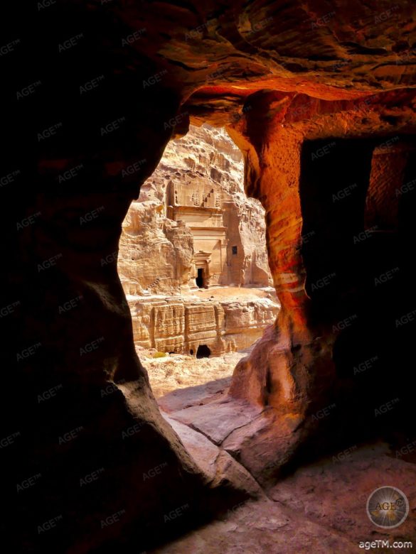 Ausblick Uneishu Grab in Petra Jordanien UNESCO Weltkulturerbe