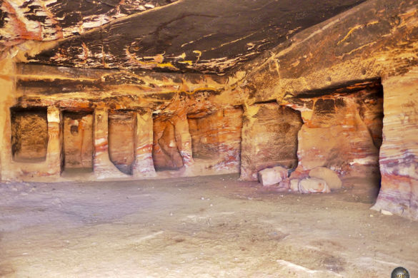Innenraum Sextius Florentinus Grab Königsgräber Petra Jordanien UNESCO Weltkulturerbe