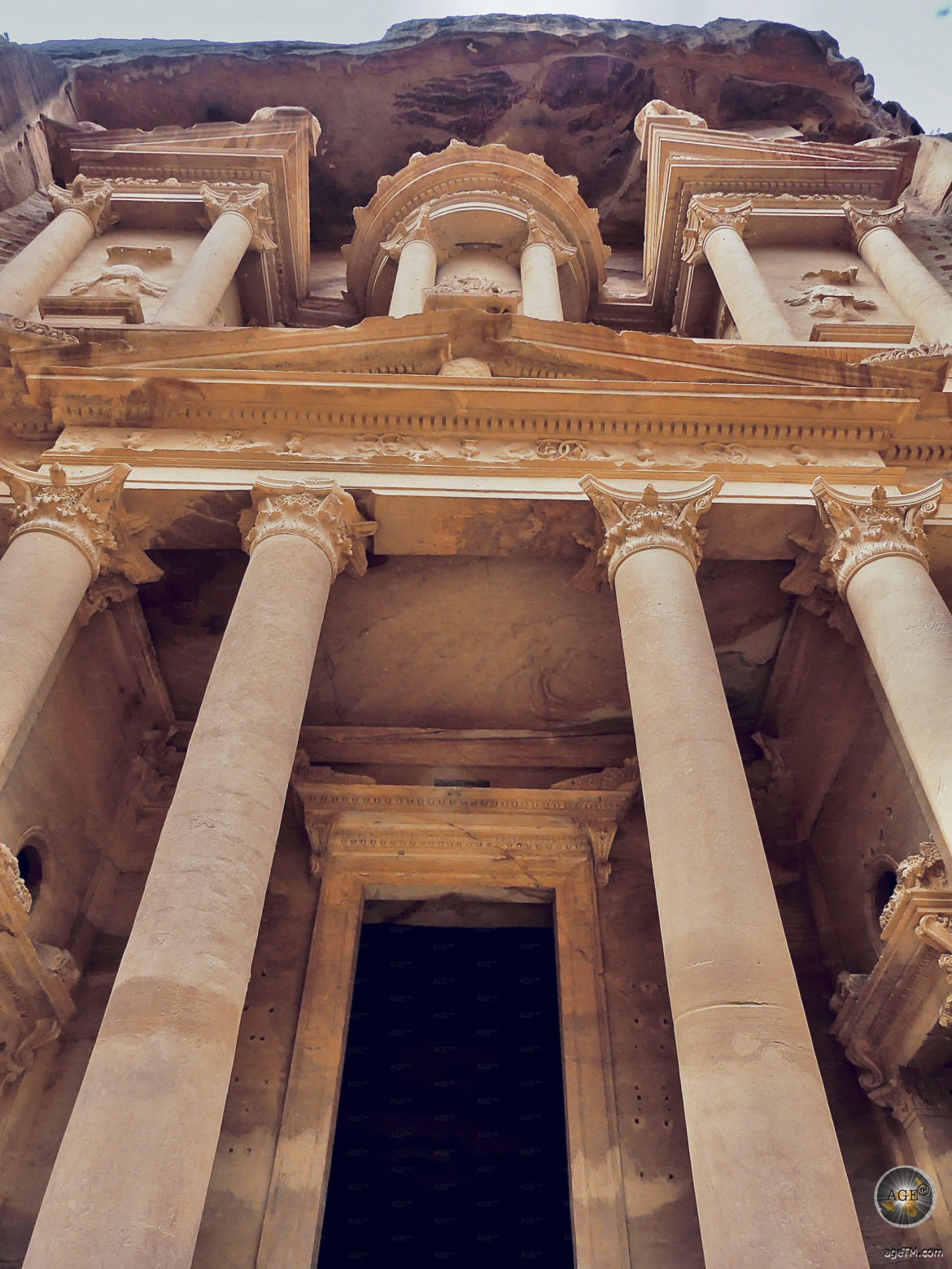 Eingang Schatzhaus Al Khazneh Petra UNESCO Weltkulturerbe Jordanien