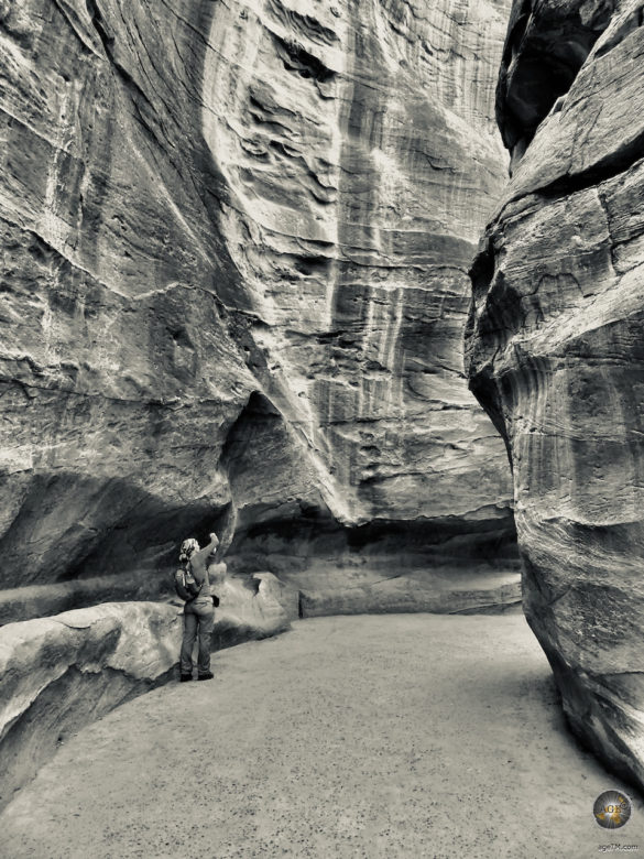 Siq - Visit Petra Jordan UNESCO World Heritage