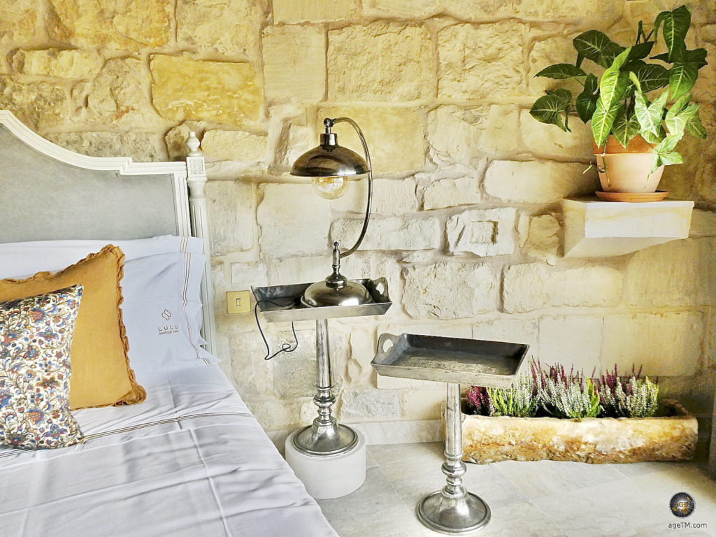 Beste Unterkünfte und Gastronomie 7 Traumhafte Erlebnisse 46 Lulu Botique Hotel Malta - Suite 2 mit Balkon - Accessoires und Design Detail Beste Unterkünfte und Gastronomie 7 Highlights