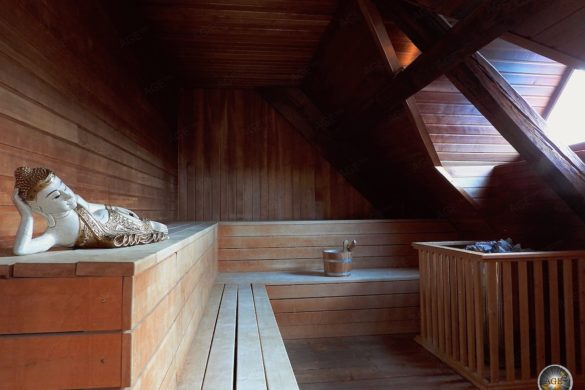 Foto zeigt die Saune und Wellness der Rainhof Scheune. Traditionelles Schwarzwald Hotel im Naturpark Südschwarzwald