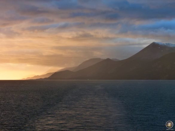 Sonnenuntergang im Beagle-Kanal - Feuerland Chile Argentinien Südamerika - Antarktisreise Sea Spirit
