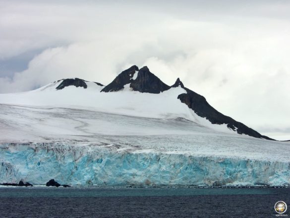 Südliche Shetland-Inseln - Gletscher und Berge der subantarktischen Inseln - Sea Spirit Antarktisreise