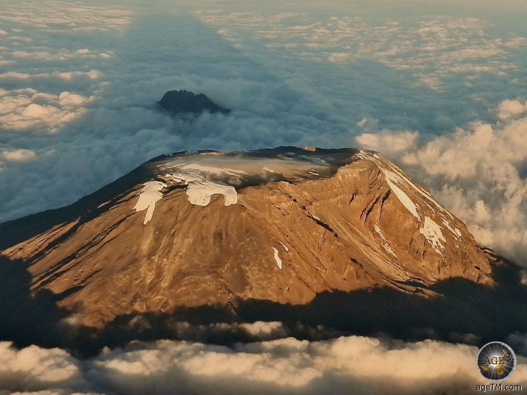 Kilimandscharo Tansania 5895m Mount Kilimanjaro Tanzania höchster Berg in Afrika