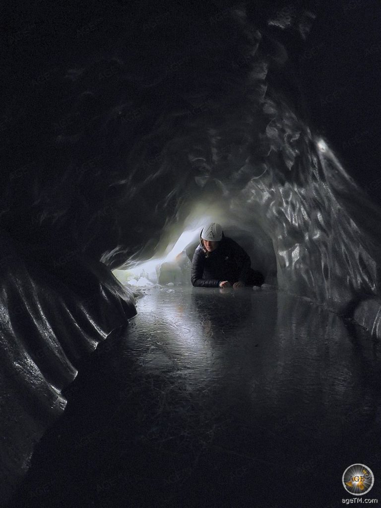 Gletscherspalte Natur-Eis-Palast Hintertuxer Gletscher Tirol Österreich