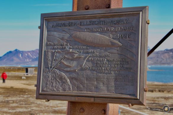 Startpunkt der Nordpol Expedition von Roald Amundsen 1926 mit dem Luftschiff Norge in Ny-Ålesund Svalbard