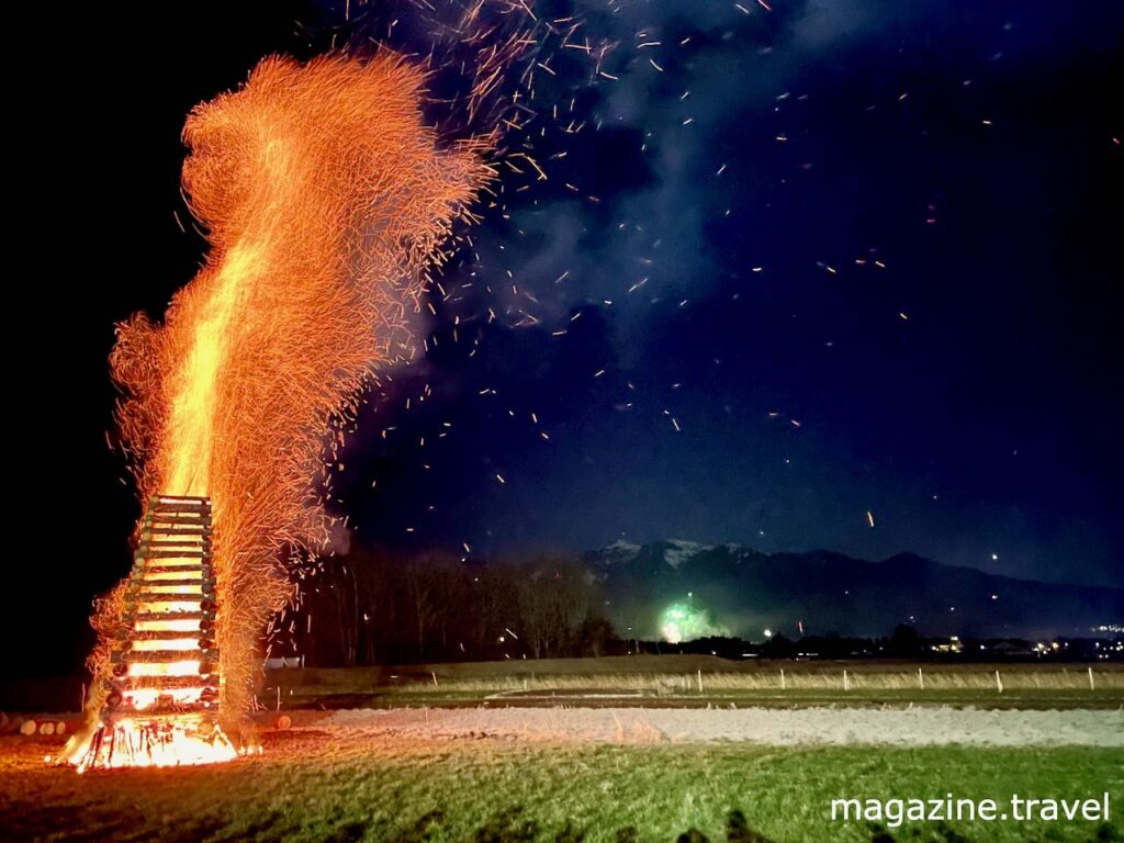 Kurzurlaub Bodensee und Liechtenstein im März, Reiseblog Funken-Abbrennen Vorarlberg Tradition Funkenfeuer Region Vorarlberg Österreich